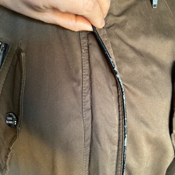 Steve Madden Women's Cotton Anorak with Zip Pockets- Size Medium - Picture 13 of 16